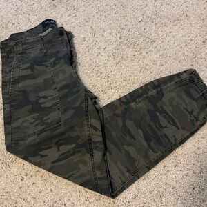Liverpool cargo camo pants